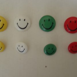 Boutons smiley 15 et 20mm